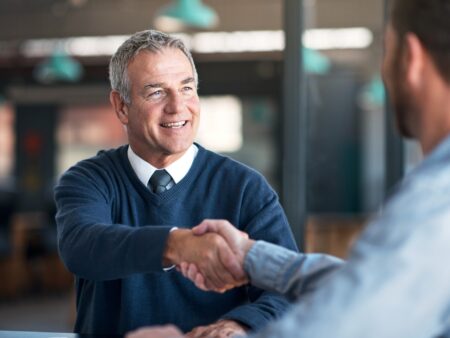 كيف تصبح مديرا تنفيذيا ناجحا؟.. تعرف على أهم الخصائص والمهارات